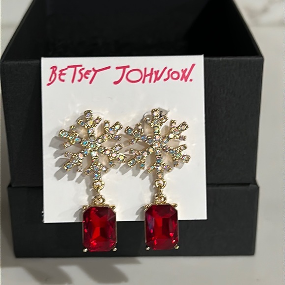 Betsey Johnson Snowflake Red Stone Dangle Earrings - Picture 1 of 2